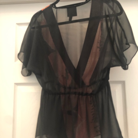 Macy’s medium black and orange sheer faux wrap blouse - Picture 4 of 4